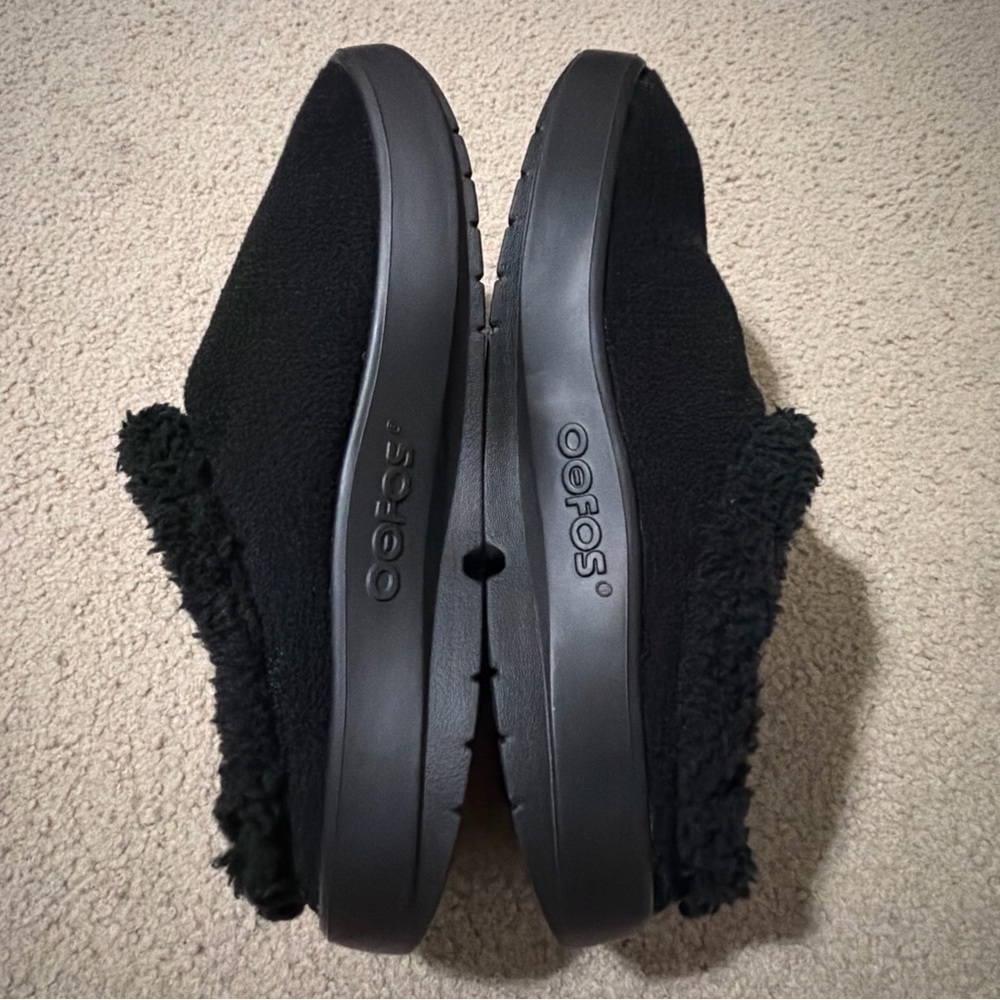 OOFOS OOcoozie Men’s 10 Mules Shoes Slides Sandals Slippers Slip Ons Black NEW - Picture 7 of 15